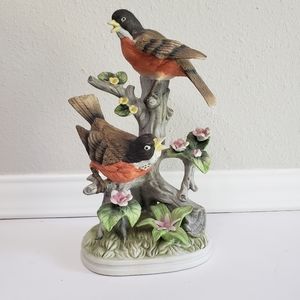 Vintage Adorable Ceramic Birds Figurine Sign by J. Byron Made in Taiwan